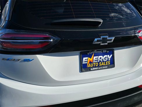 Used 2022 Chevrolet Bolt LT image 13