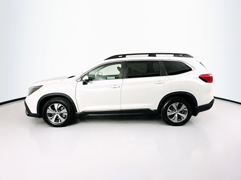 Used 2023 Subaru Ascent Premium w/ Convenience Package AWD/4WD image 4