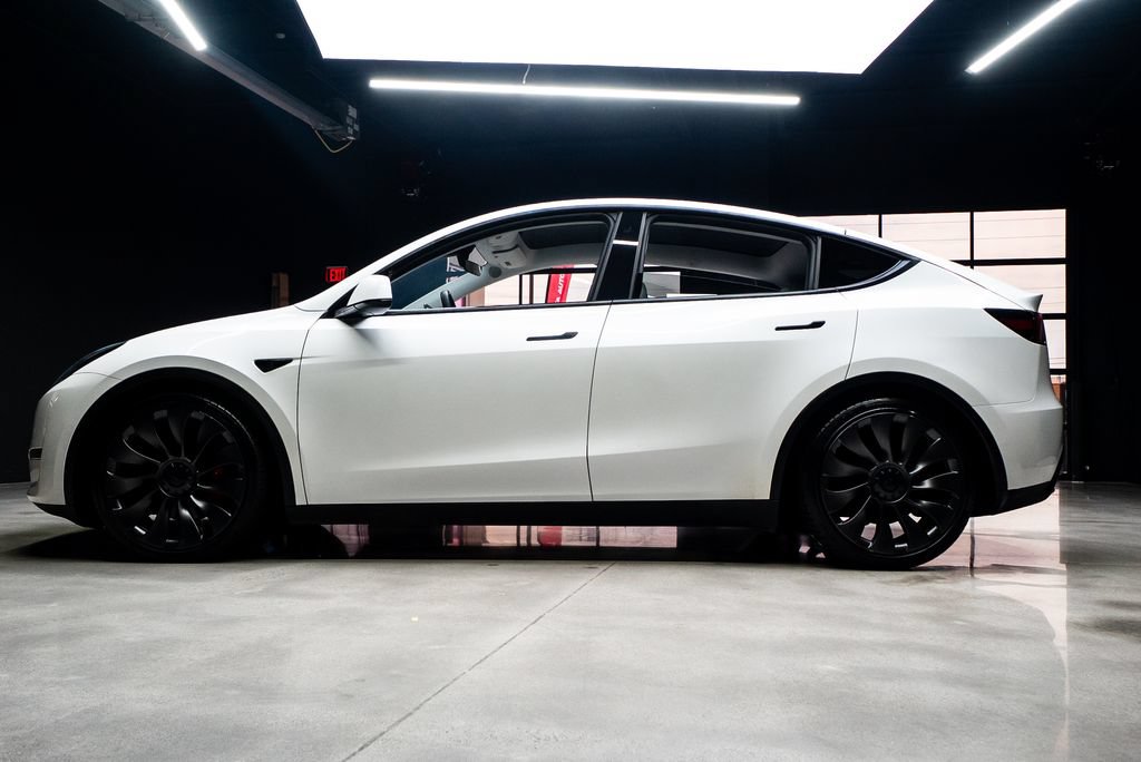 Used 2021 Tesla Model Y Performance AWD/4WD image 20