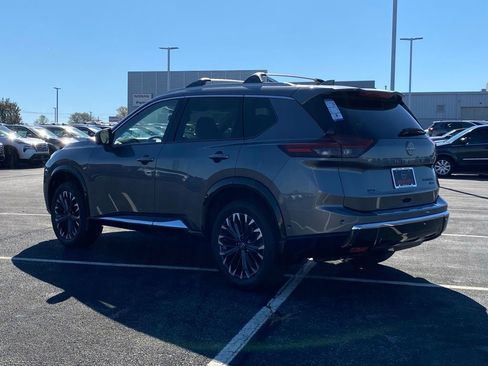 New 2026 Nissan Rogue Platinum w/ Platinum Premium Package image 6