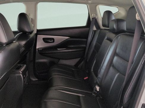 Used 2022 Nissan Murano SV w/ SV Midnight Edition Package FWD image 10