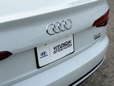 Used 2018 Audi A4 2.0T Premium Plus image 11