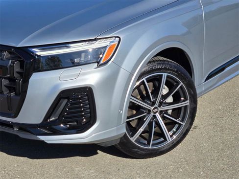 New 2025 Audi Q7 2.0T Premium Plus image 9