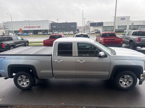 Used 2015 Chevrolet Silverado 1500 LT w/ All Star Edition image 39
