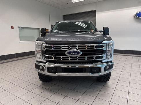 New 2026 Ford F350 XLT w/ Tremor Off-Road Package AWD/4WD image 2