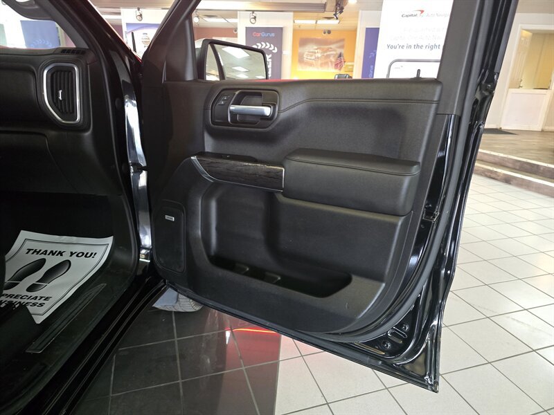 Used 2021 Chevrolet Silverado 1500 LTZ w/ LTZ Premium Package AWD/4WD image 12