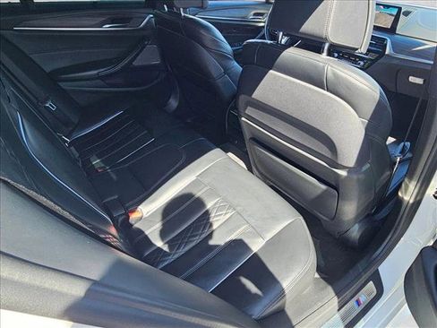 Used 2019 BMW M550i xDrive image 20