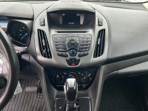 Used 2018 Ford Transit Connect XL image 34