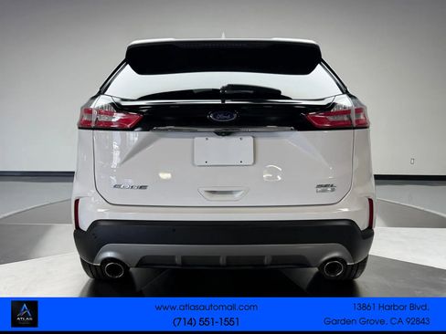 Used 2019 Ford Edge SEL w/ Equipment Group 201A FWD image 5