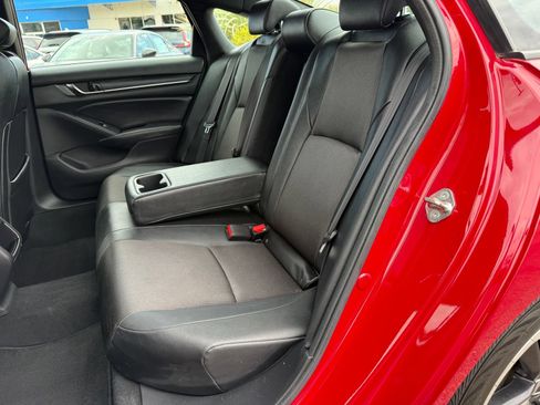 Used 2019 Honda Accord Sport image 32