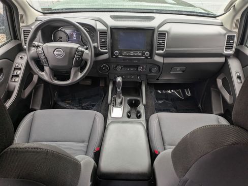 Used 2023 Nissan Frontier SV w/ SV Convenience Package image 10