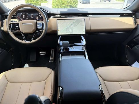 New 2026 Land Rover Range Rover Sport Dynamic SE AWD/4WD image 14