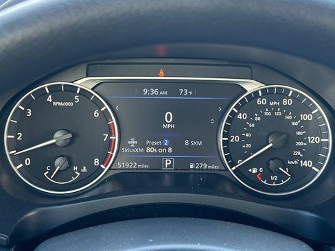 Used 2024 Nissan Altima 2.5 SV FWD image 26