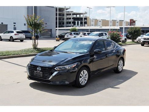 Used 2024 Nissan Sentra S w/ Trunk Package FWD image 2