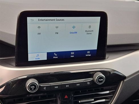 Used 2020 Ford Escape SEL FWD image 5