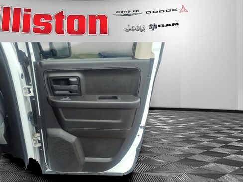 Used 2019 RAM 1500 Tradesman w/ Chrome Plus Package image 11