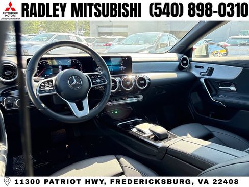 Used 2020 Mercedes-Benz CLA 250 4MATIC w/ Premium Package image 14