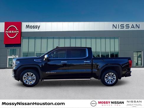 Used 2022 GMC Sierra 1500 Denali w/ Technology Package image 4