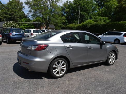 Used 2011 MAZDA MAZDA3 s Grand Touring FWD image 2