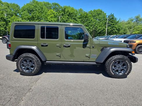 Used 2023 Jeep Wrangler Unlimited w/ Sun & Screen Package AWD/4WD image 3