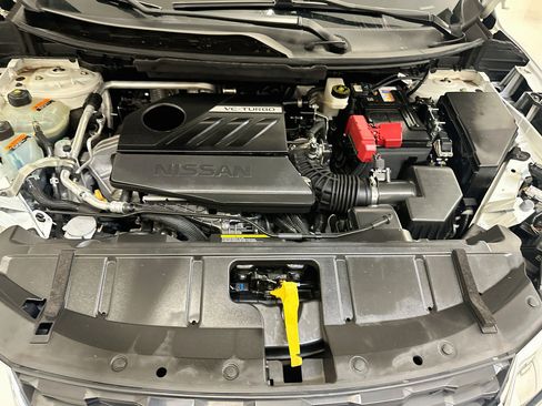 Used 2023 Nissan Rogue SV AWD/4WD image 33