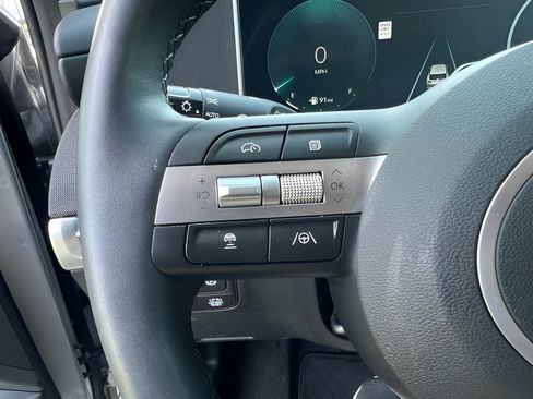 Used 2026 Hyundai Tucson Limited AWD/4WD image 21
