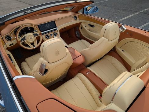 Used 2020 Bentley Continental GT AWD/4WD image 15