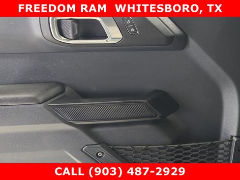 Used 2025 Ford Bronco Big Bend image 18