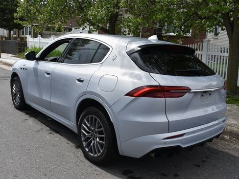 Used 2024 Maserati Grecale GT AWD/4WD image 7