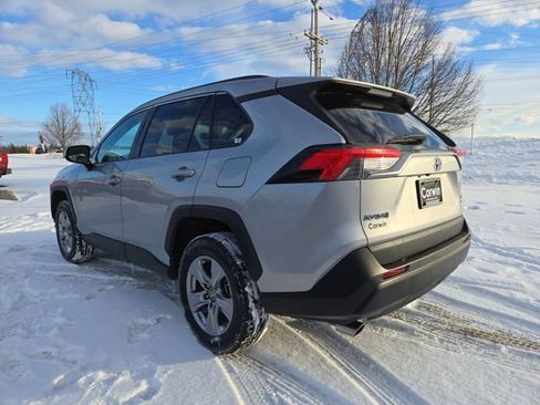Used 2023 Toyota RAV4 XLE image 10