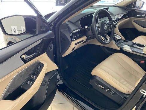 Certified 2024 Acura MDX SH-AWD w/ Technology Package image 10