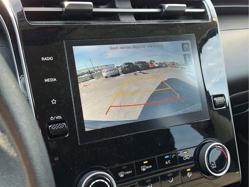 Used 2023 Hyundai Tucson SEL image 17