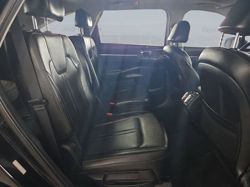 Used 2022 Kia Sorento SX image 18