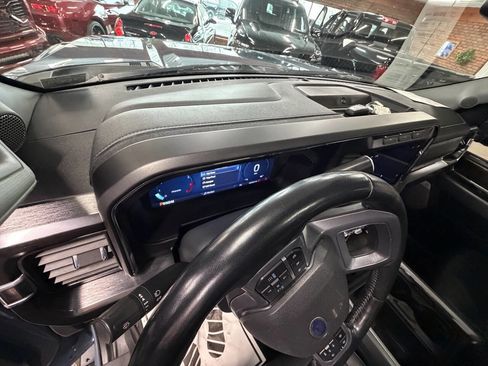 Used 2023 Ford F250 Lariat w/ Sport Appearance Package image 24