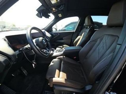 Used 2025 BMW X3 xDrive30i AWD/4WD image 5