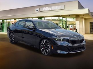 New 2027 BMW 530i xDrive w/ M Sport Package AWD/4WD video 1