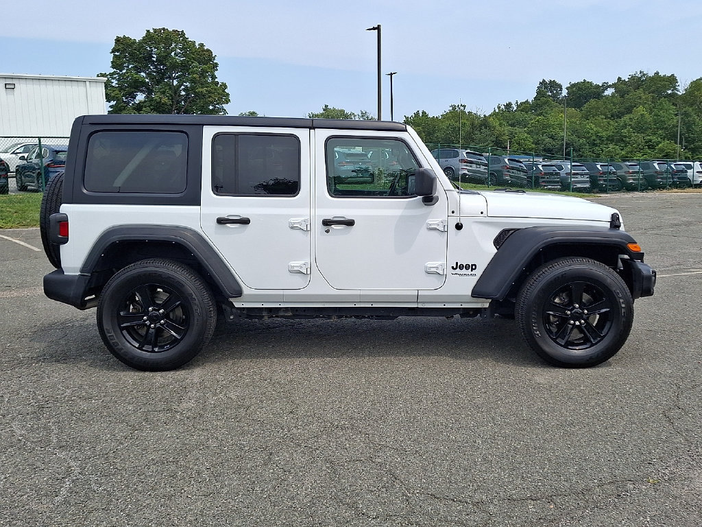 Used 2022 Jeep Wrangler Unlimited Sport AWD/4WD image 10