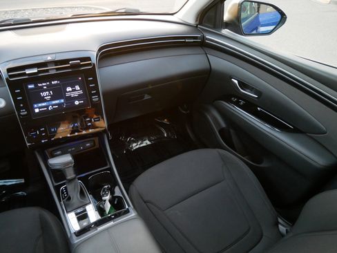 Used 2022 Hyundai Tucson SEL w/ Convenience Package image 11