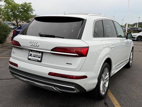 Used 2023 Audi Q7 2.0T Premium w/ Convenience Package AWD/4WD image 4