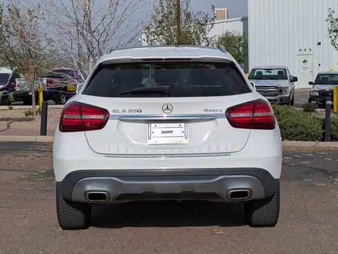 Certified 2020 Mercedes-Benz GLA 250 4MATIC image 6