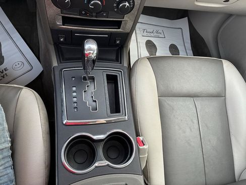 Used 2008 Chrysler 300 Touring RWD image 19