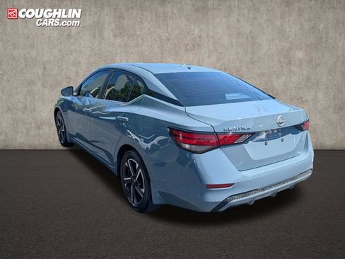 Used 2025 Nissan Sentra SV w/ All-Weather Package FWD image 5