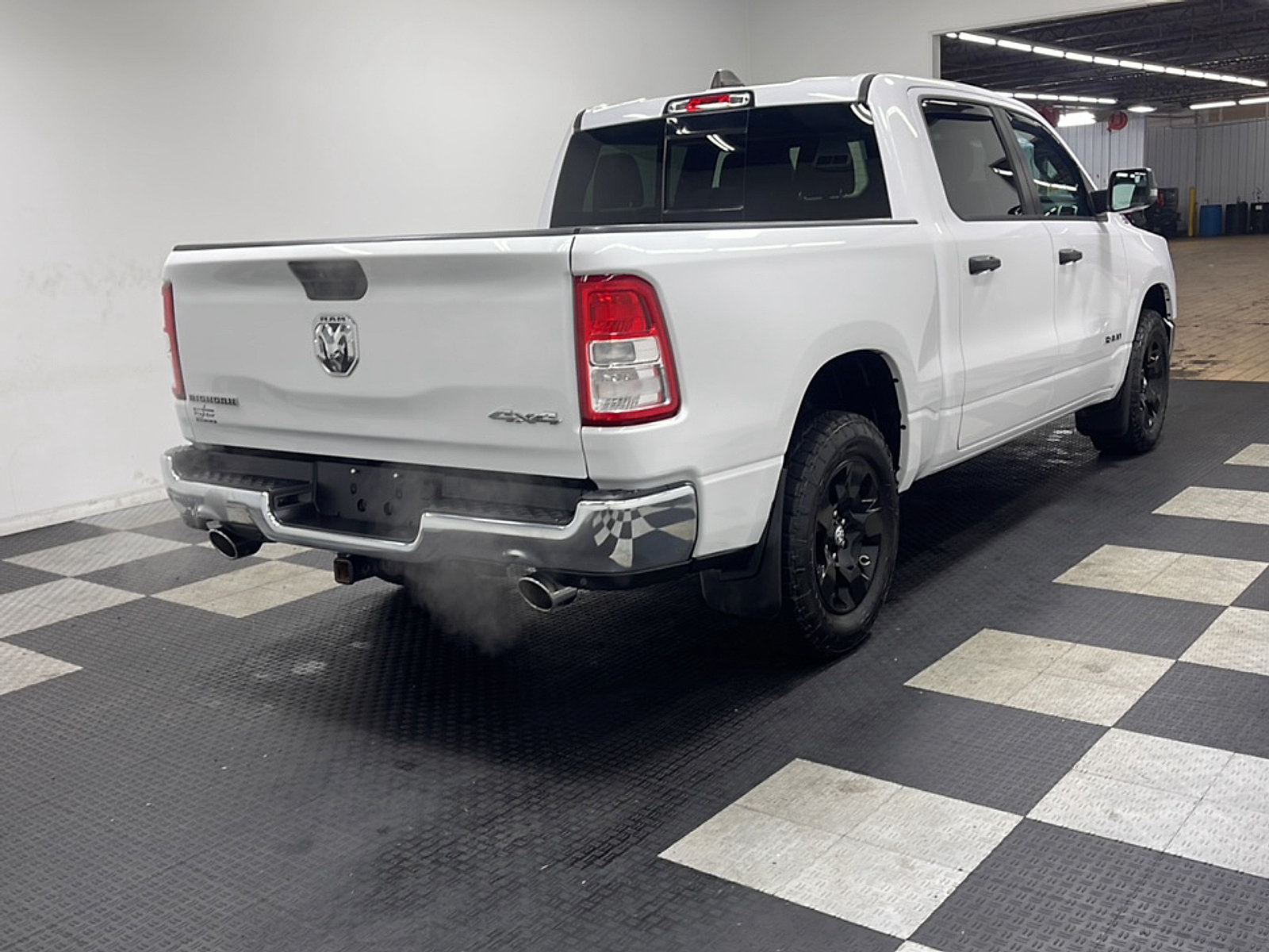 Used 2023 RAM 1500 Big Horn AWD/4WD image 17