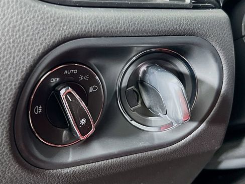 New 2026 Porsche Macan image 11