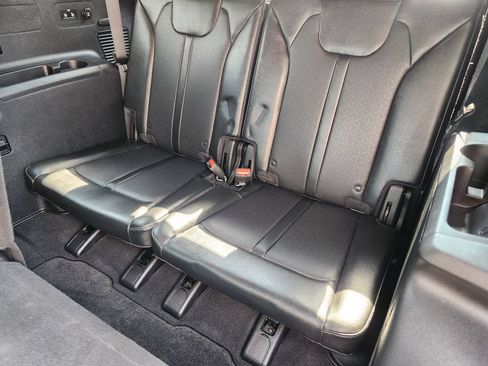 Used 2022 Kia Sorento S w/ Panoramic Sunroof Package FWD image 10