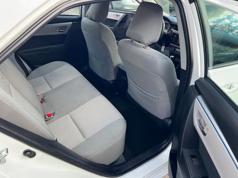 Used 2014 Toyota Corolla LE Premium image 17