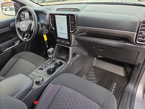 Used 2024 Ford Ranger XLT w/ Trailer Tow Package image 16