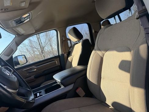 Used 2019 RAM 1500 Big Horn image 14