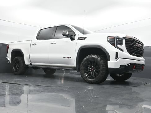 Used 2023 GMC Sierra 1500 AT4X AWD/4WD image 39