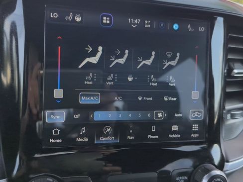 Used 2023 RAM 1500 Laramie AWD/4WD image 26